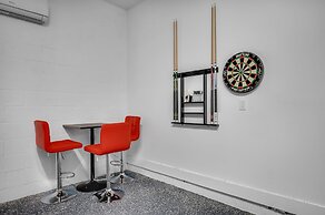 Luxury Home w Heated Pool, Gym, Playground & More!