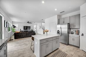 Luxury Home w Heated Pool, Gym, Playground & More!