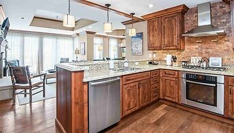 Luxury 2 Bedroom Residence at The Vail Ritz-carlton