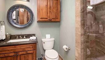 Luxury 2 Bedroom Residence at The Vail Ritz-carlton