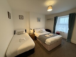 Victoria Hotel