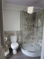 Maes Y Neuadd Country House