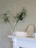 Maes Y Neuadd Country House