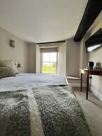 Maes Y Neuadd Country House