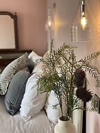 Maes Y Neuadd Country House
