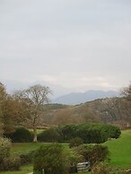 Maes Y Neuadd Country House