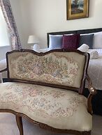 Maes Y Neuadd Country House