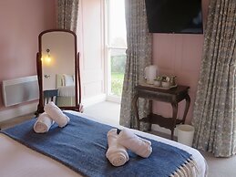 Maes Y Neuadd Country House