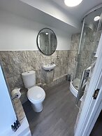 Maes Y Neuadd Country House