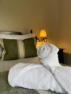 Maes Y Neuadd Country House