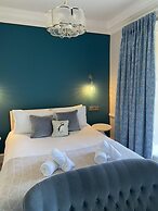 Maes Y Neuadd Country House