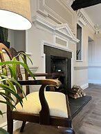Maes Y Neuadd Country House