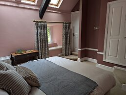 Maes Y Neuadd Country House