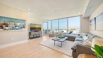 Ten35 Seaside: North Water View - Residence 606