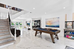 Amazing 7 BR Villa With Heated Pool Near the Beach