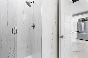 Amazing 7 BR Villa With Heated Pool Near the Beach