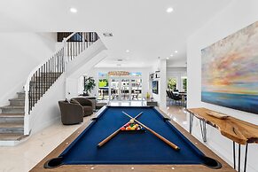 Amazing 7 BR Villa With Heated Pool Near the Beach