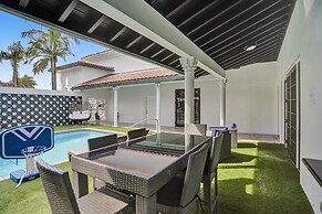 Amazing 7 BR Villa With Heated Pool Near the Beach