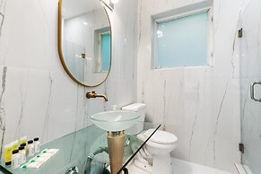 Amazing 7 BR Villa With Heated Pool Near the Beach