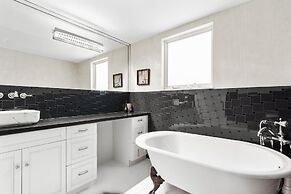 Amazing 7 BR Villa With Heated Pool Near the Beach