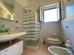 Splendid Detached Villa, Near the sea