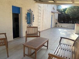 Splendid Detached Villa, Near the sea