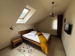 Charming Apartment City Escape