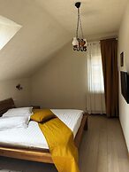 Charming Apartment City Escape