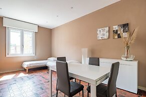 Giorgi Homes - Family Apartment