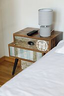 Aki Gray Apartment Serene Oasis