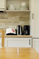 Aki Gray Apartment Serene Oasis