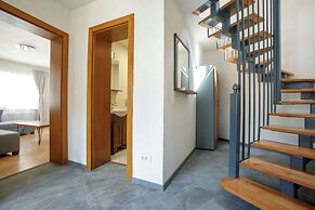 Aki Gray Apartment Serene Oasis