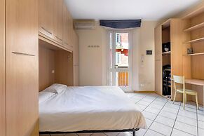 Bright Studio with balcony