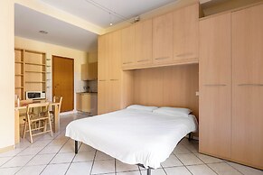 Bright Studio with balcony