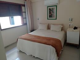 Pousada Canto da Baleia Ltda