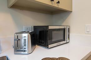 Stunning Studio Near DTLA