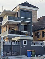 Sapphire Residences by Crystal Magodo