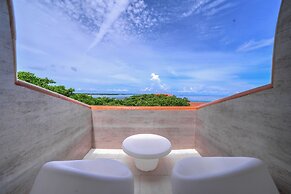 Pao Pao Hotel and Beach Club