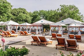 Pao Pao Hotel and Beach Club