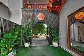 Pao Pao Hotel and Beach Club