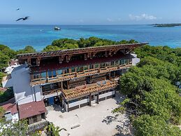 Pao Pao Hotel and Beach Club