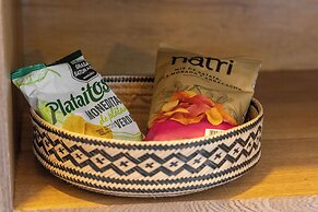 Pao Pao Hotel and Beach Club