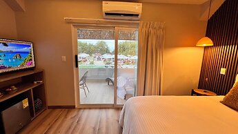 Pao Pao Hotel and Beach Club