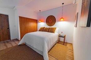 Pao Pao Hotel and Beach Club