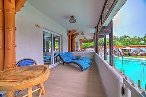 Pao Pao Hotel and Beach Club