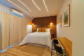 Pao Pao Hotel and Beach Club