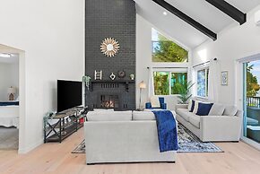 Peaceful Island Getaway Port Susan views (105813878)