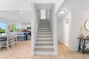 Peaceful Island Getaway Port Susan views (105813878)