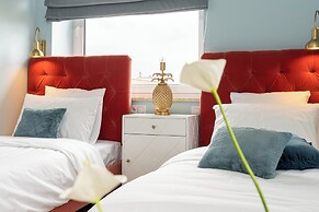 Boutique Hotel RABBIT HOLE