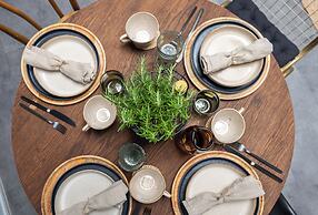 Boutique Hotel RABBIT HOLE